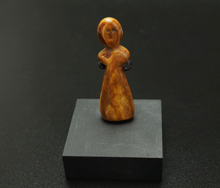 Ancient Thule Ivory Female Figure Home Away Gallery